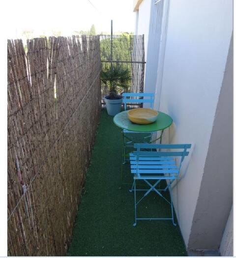 Appartement Les Tourterelles D'Avignon Extérieur photo